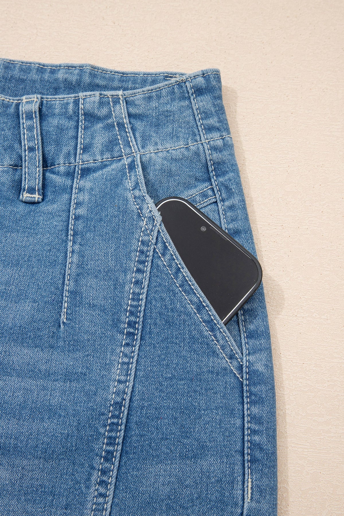 The Palmer Barrel Jeans
