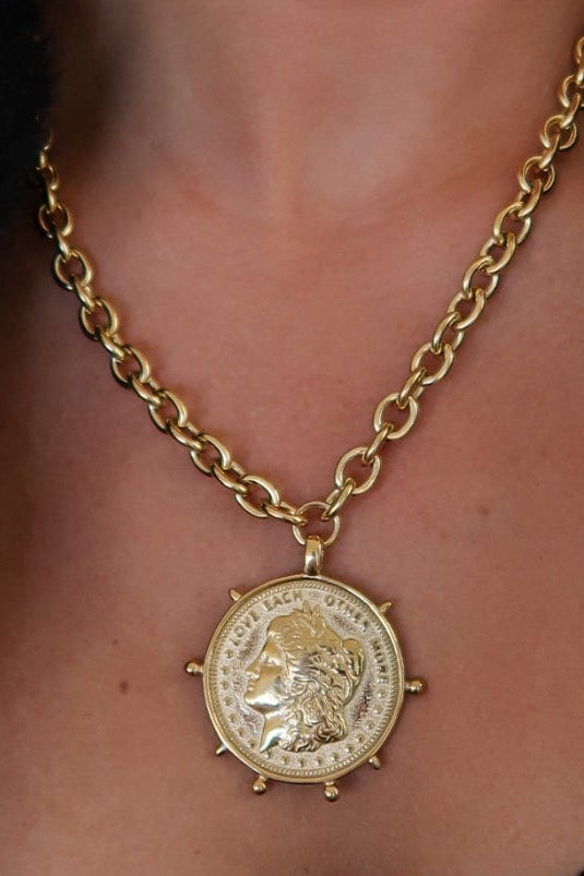 THE GOLD COIN NECKLACE