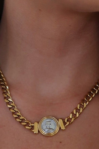 The BELLA NECKLACE ￼