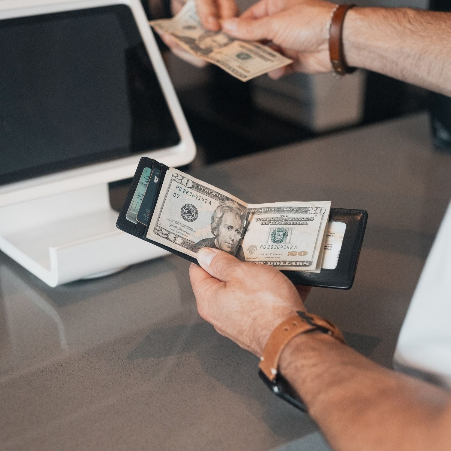 The Apollo Leather Wallet