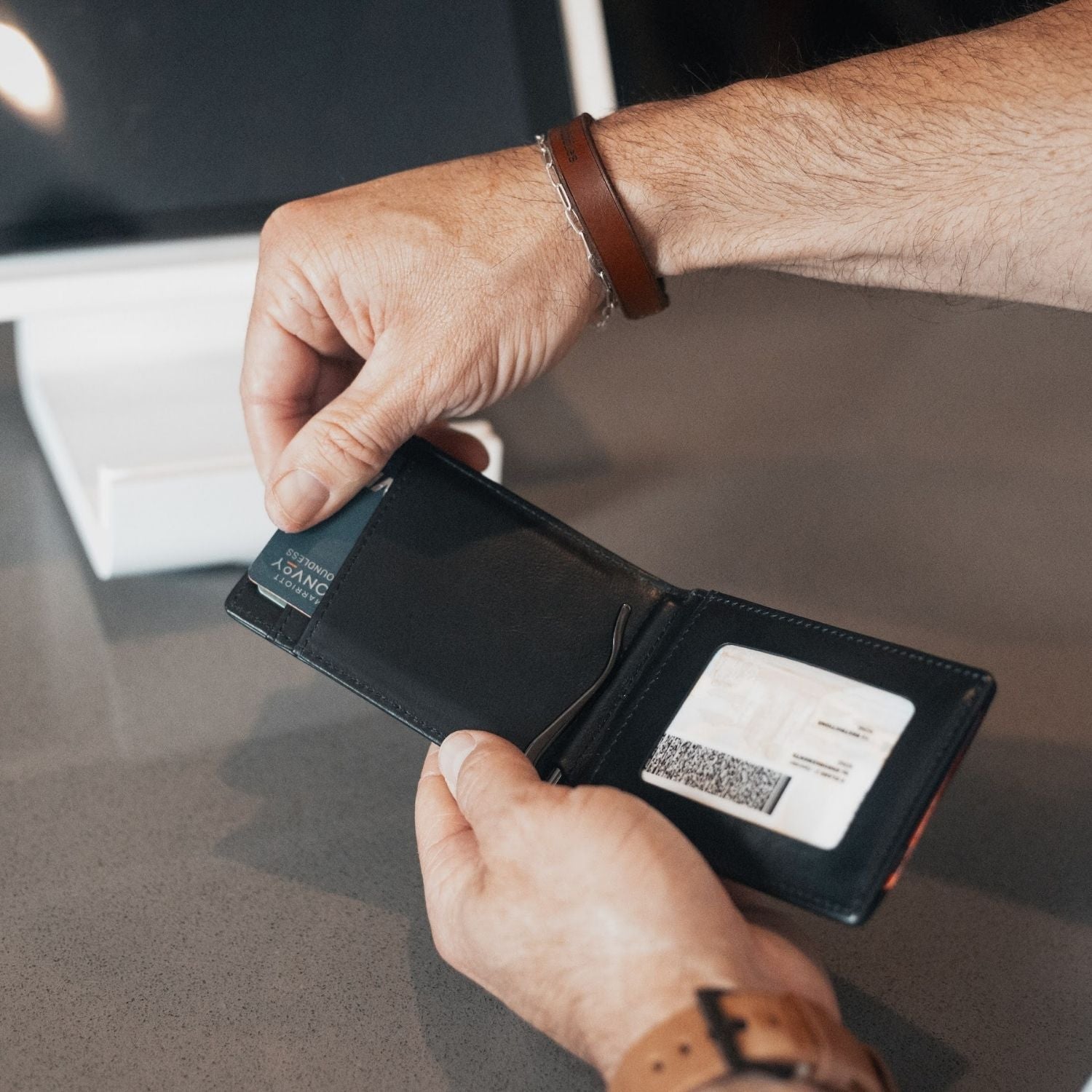 The Apollo Leather Wallet