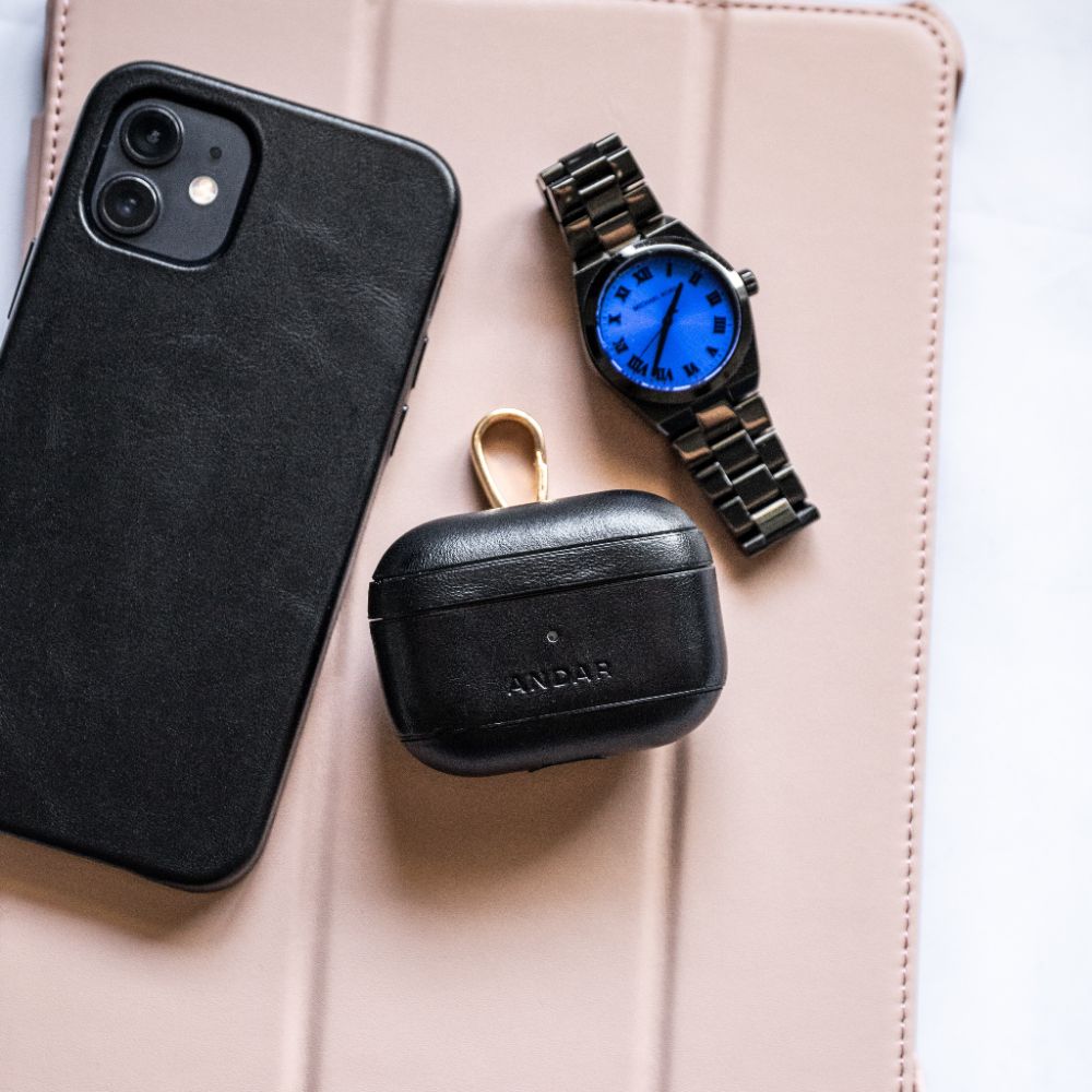 The Capsule Airpods Case