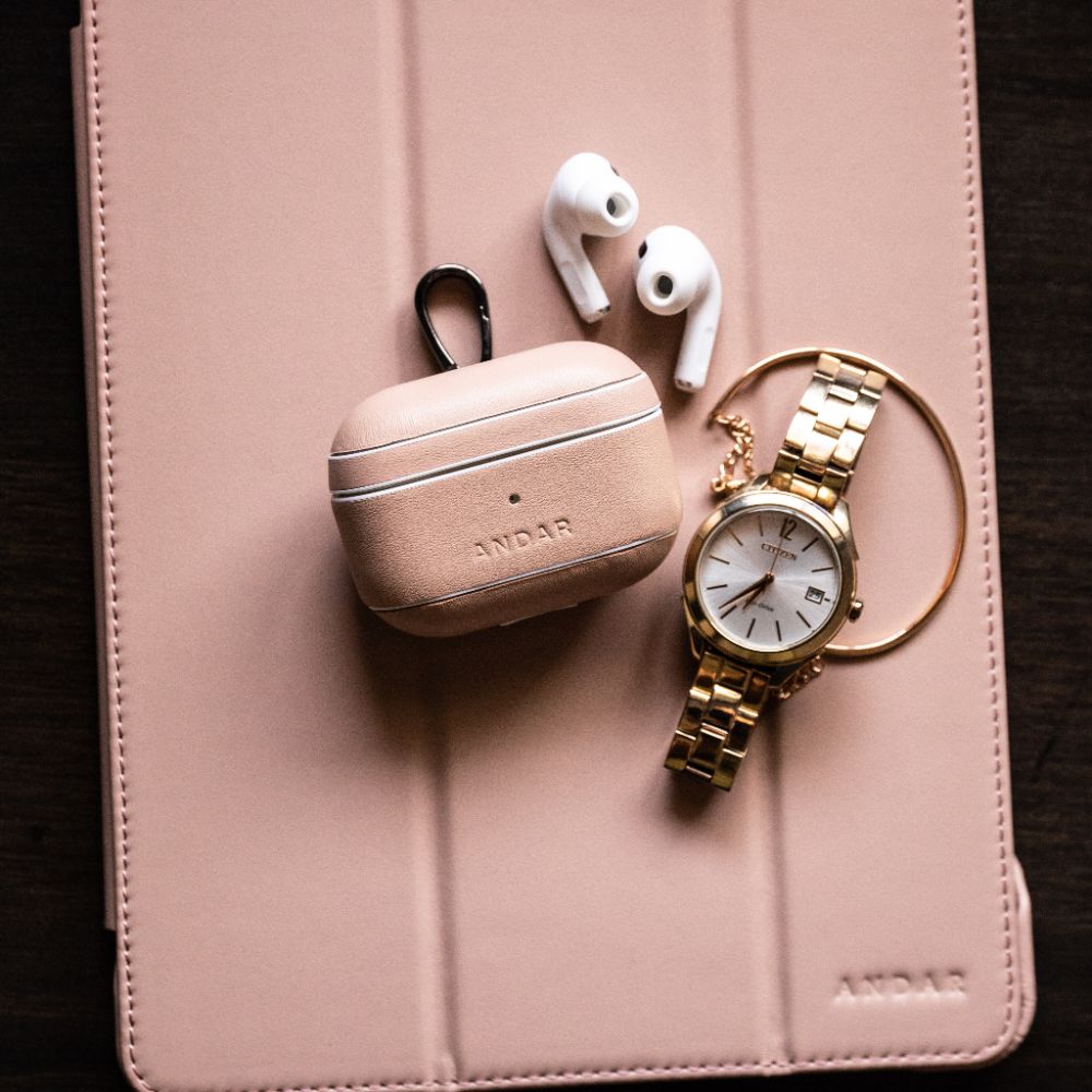 The Capsule Airpods Case