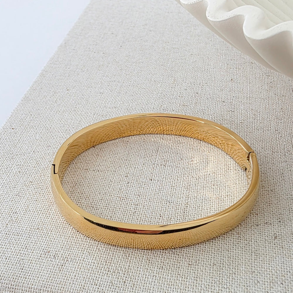 The Endless Everyday Bangle - WATERPROOF