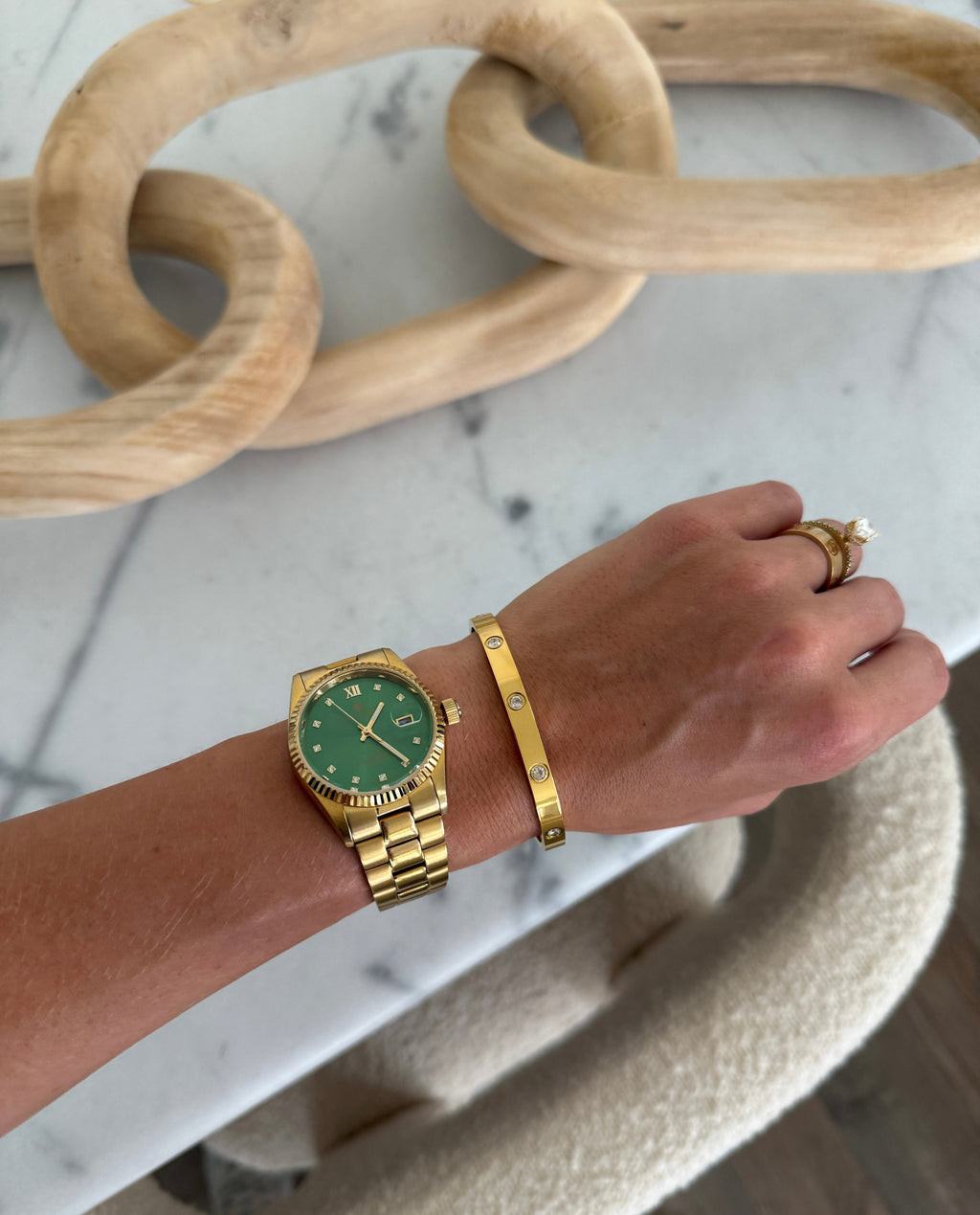 THE LUXE BANGLE
