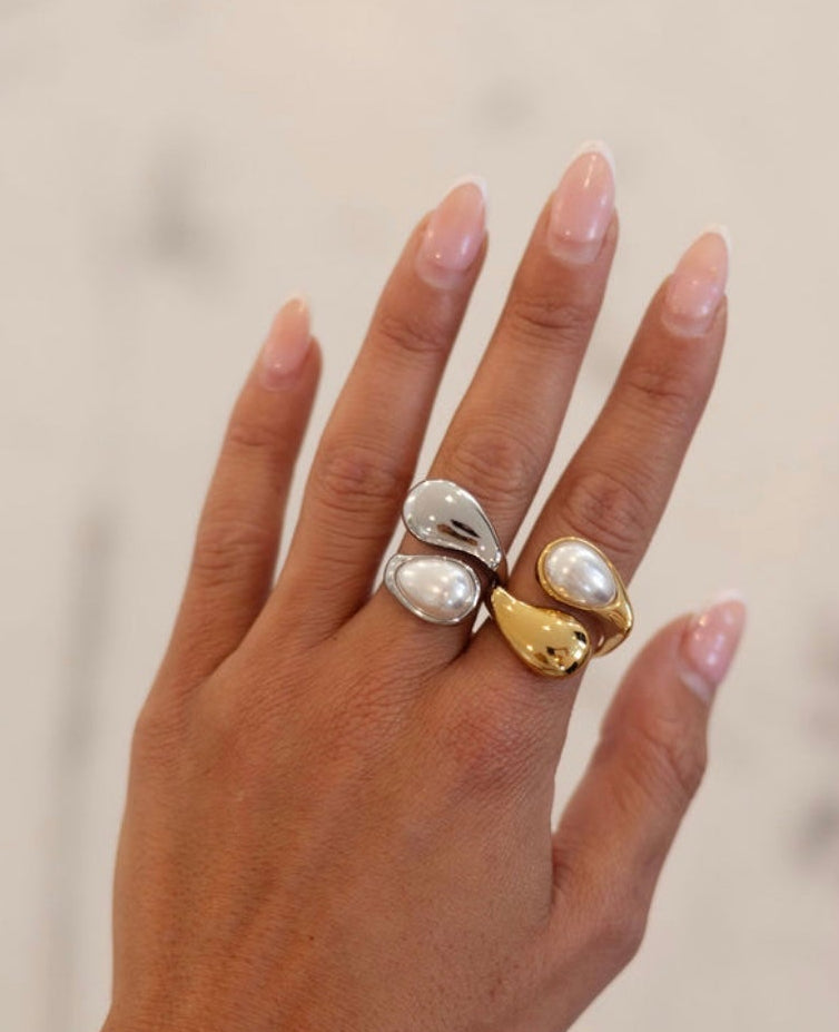 THE ADALINE RING