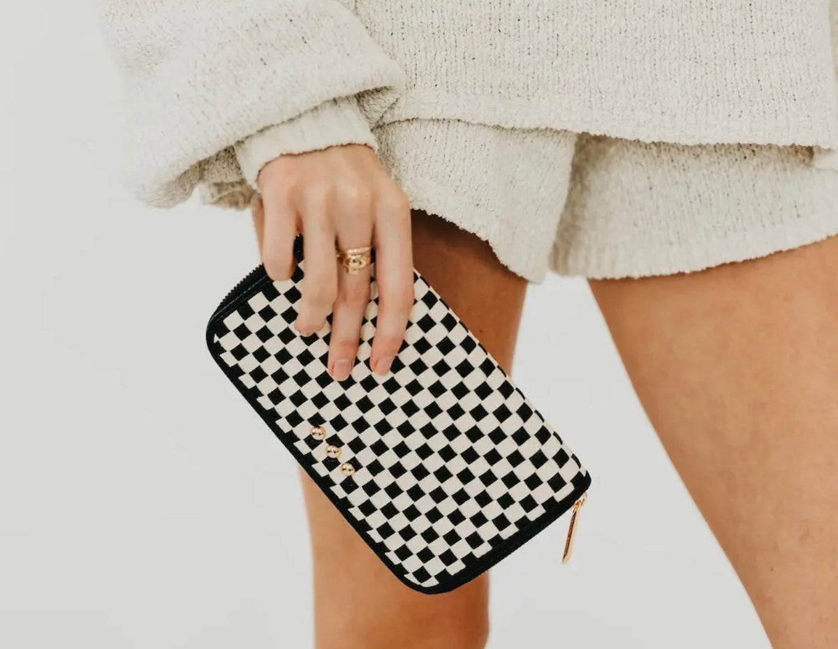 The Delilah Woven Wallet