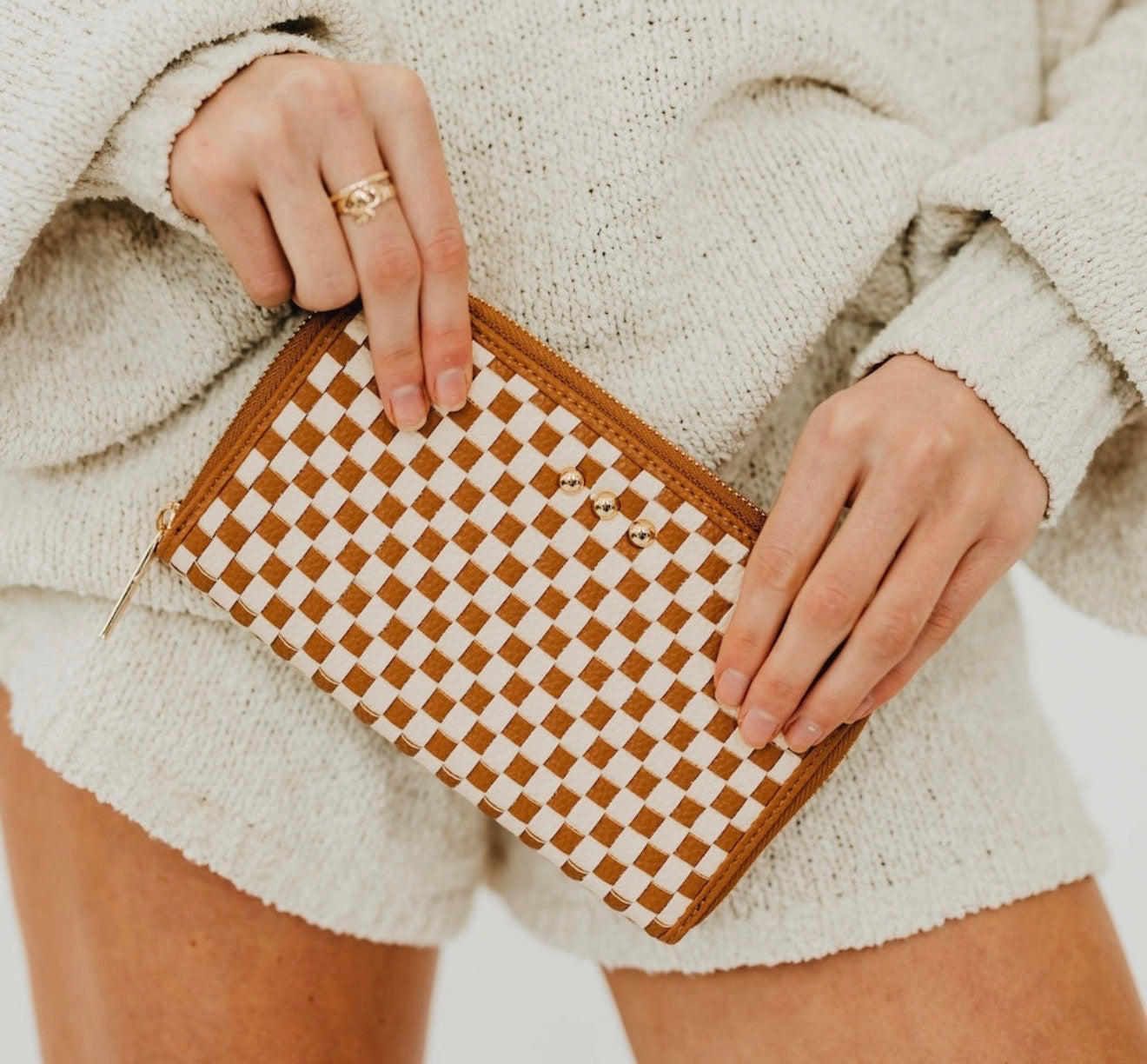 Lenni Large Zip Woven Wallet