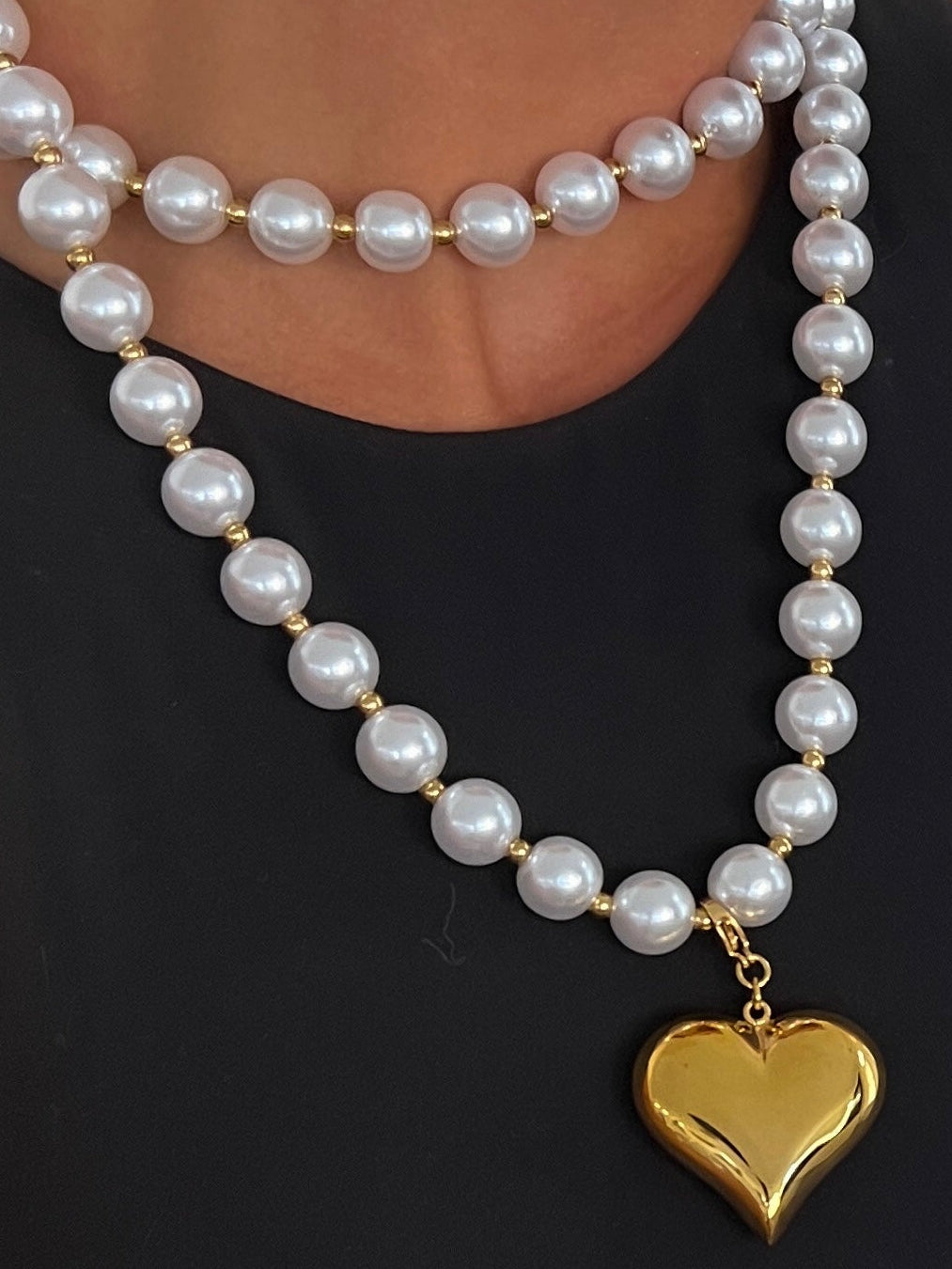 THE EVERLY PEARL HEART WRAP NECKLACE