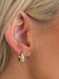 THE DAINTY DIAMOND HUGGIES