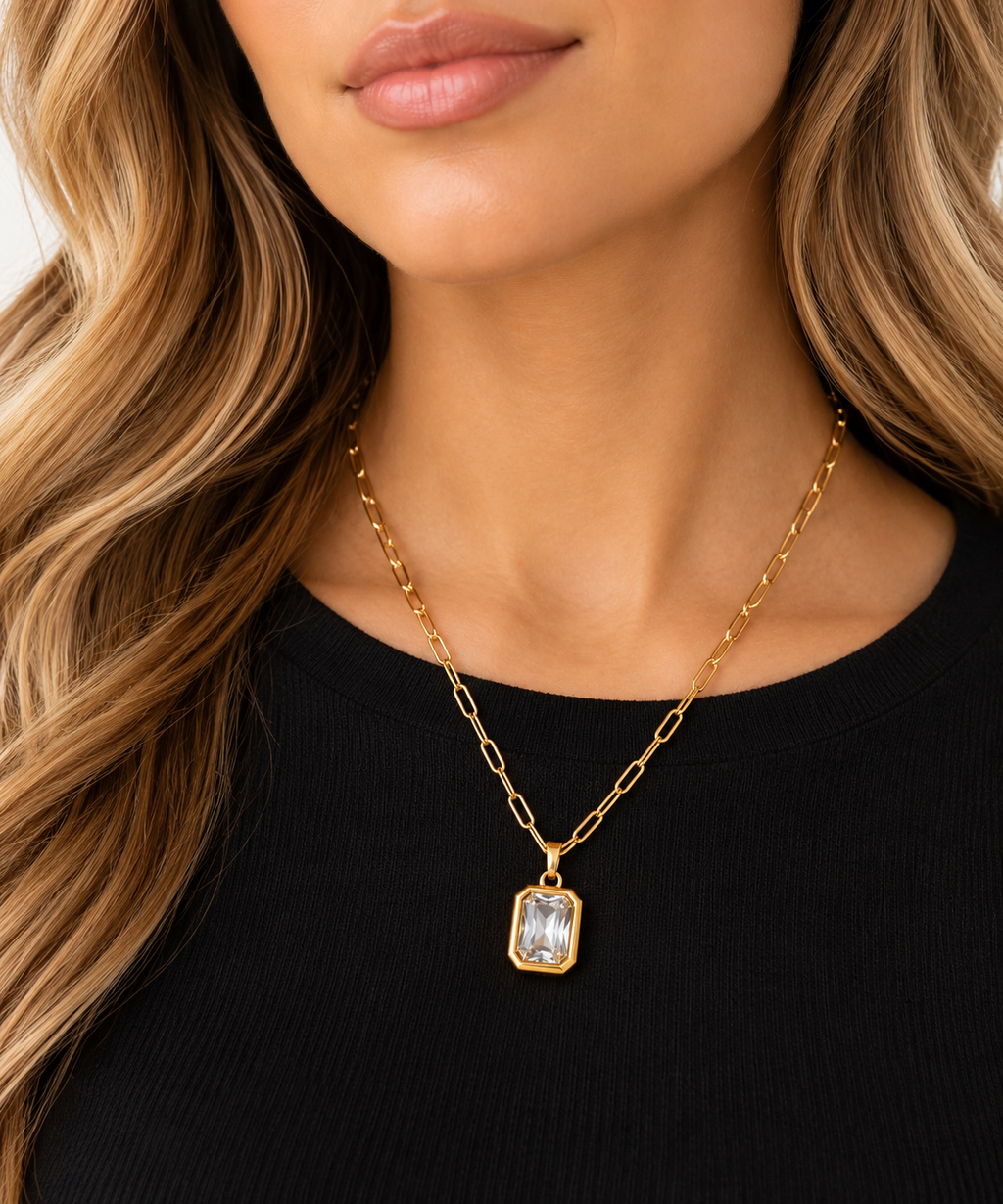 The Elowen Crystal Necklace