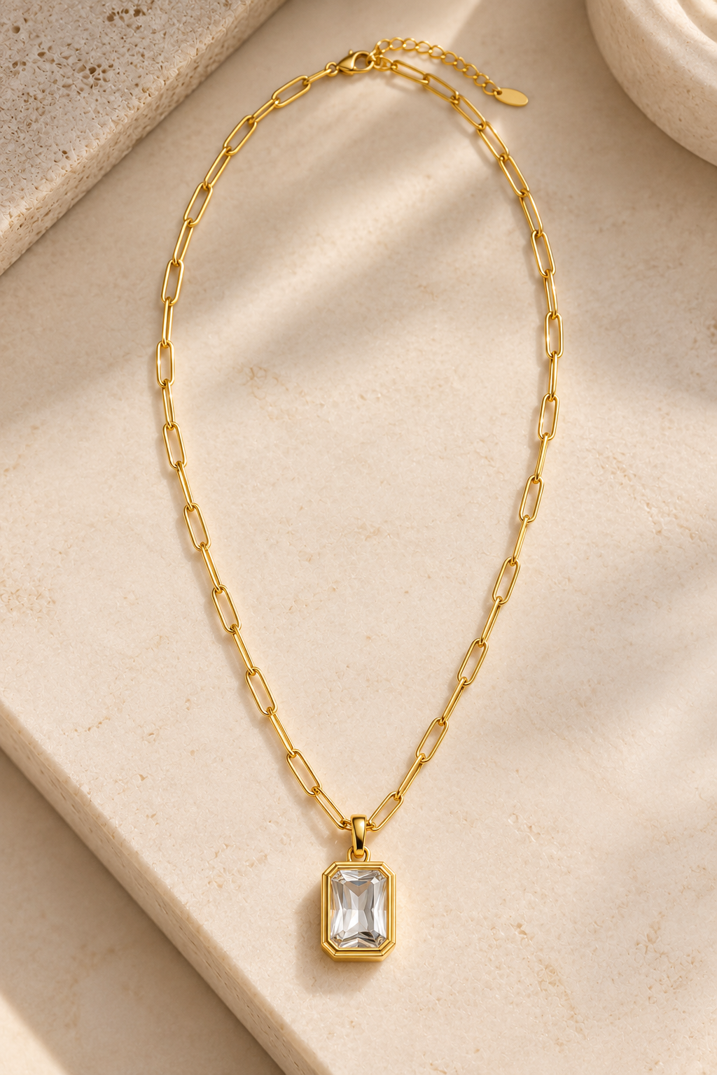 The Elowen Crystal Necklace