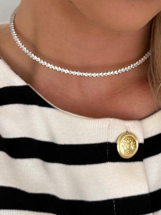 THE LUXE TENNIS NECKLACE
