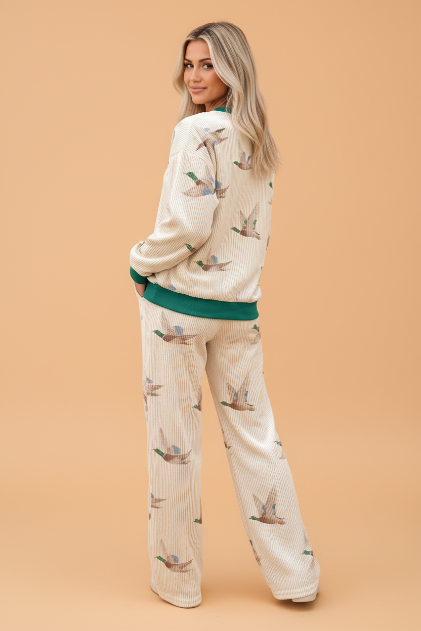 The Maggie Mallard Lounge Set