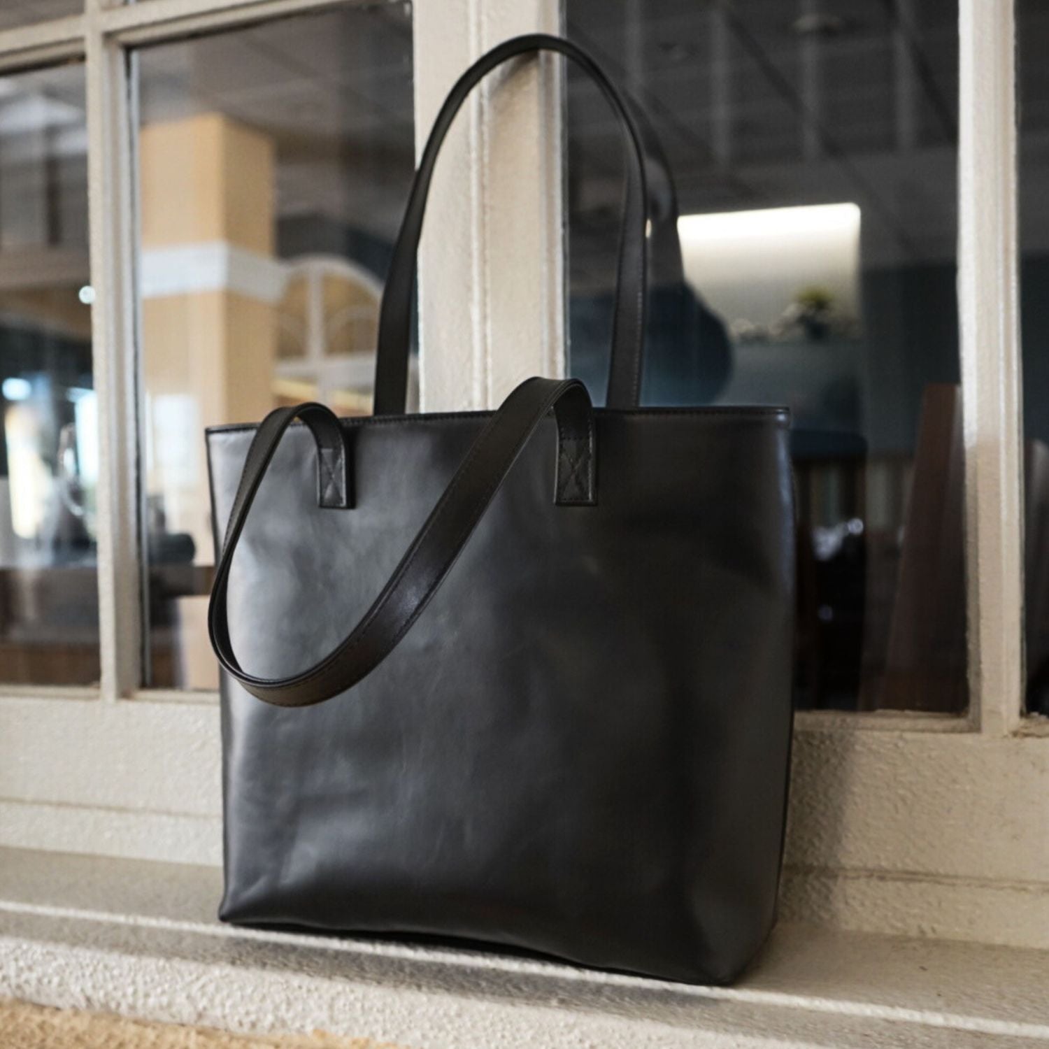 The Page Tote