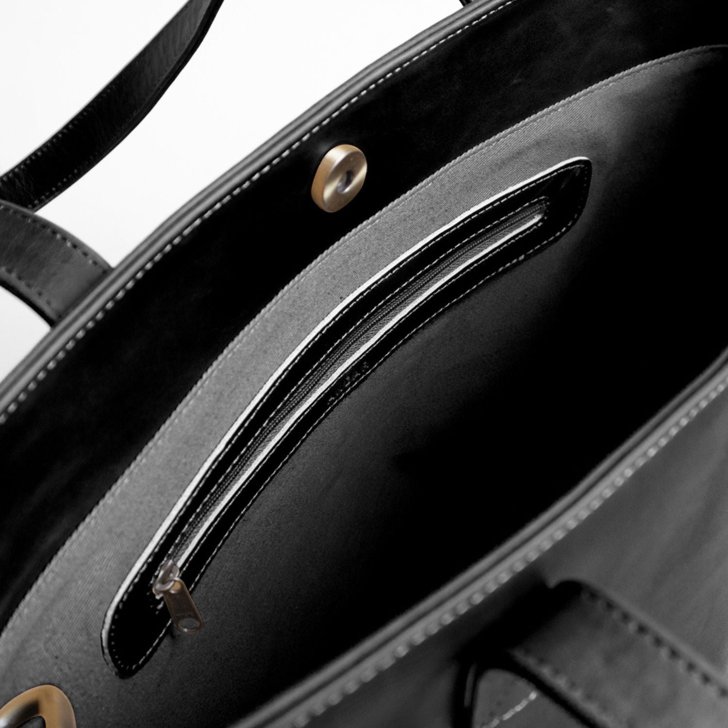 The Page Tote