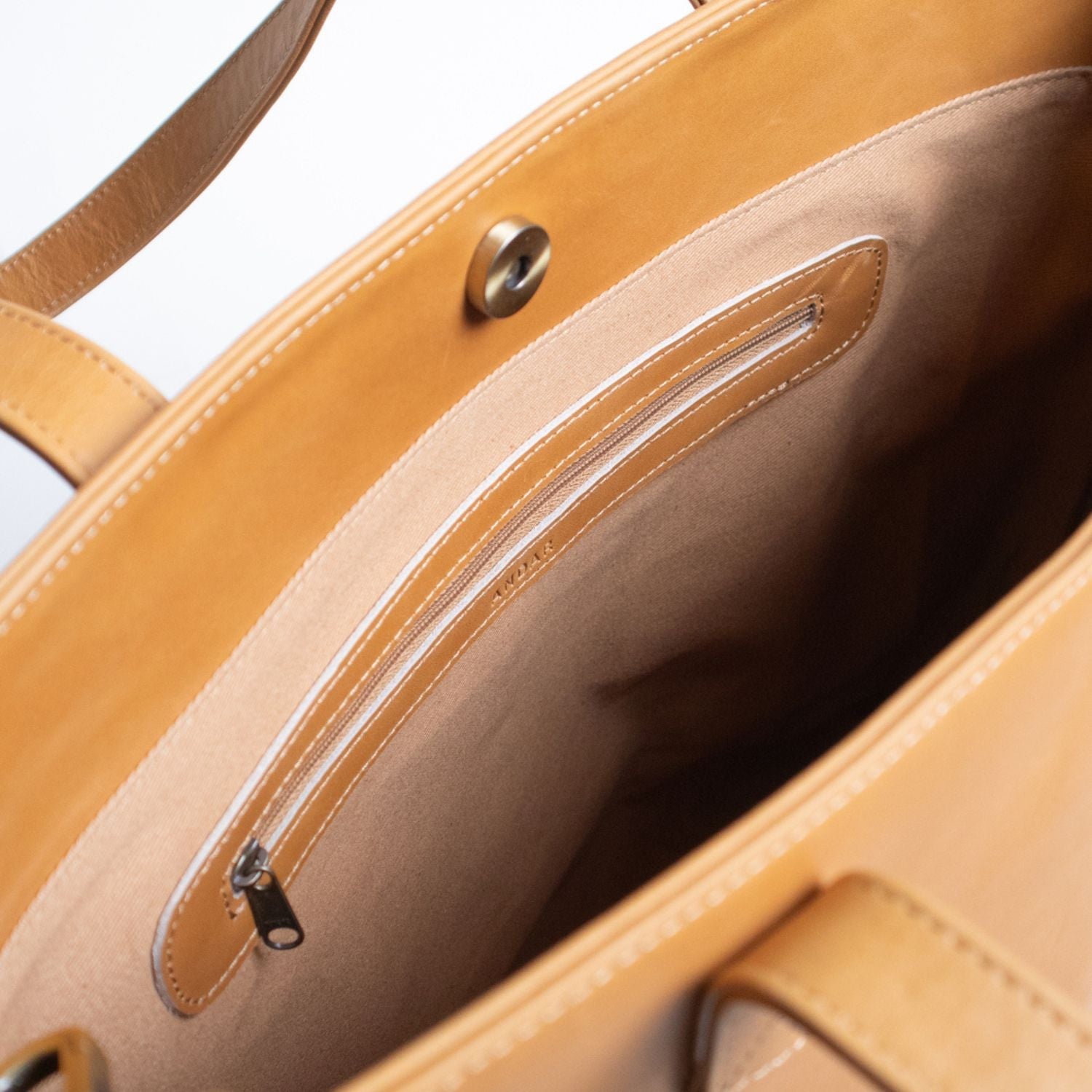 The Page Tote