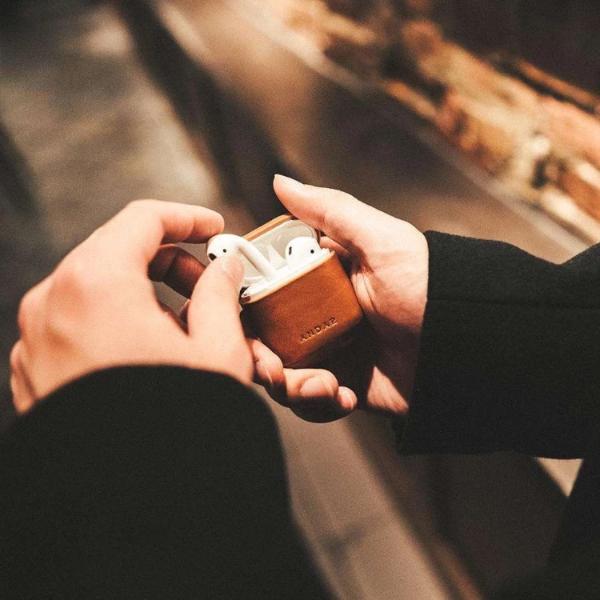 The Capsule Airpods Case