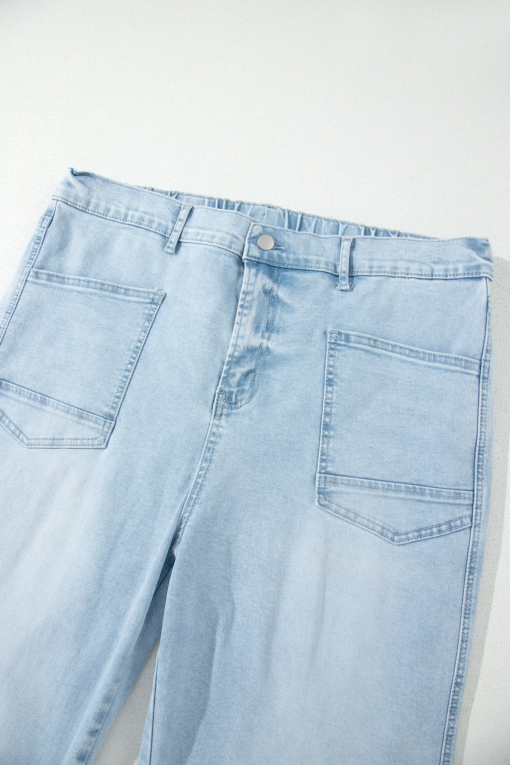 The Haddie Curve Cropped Jeans