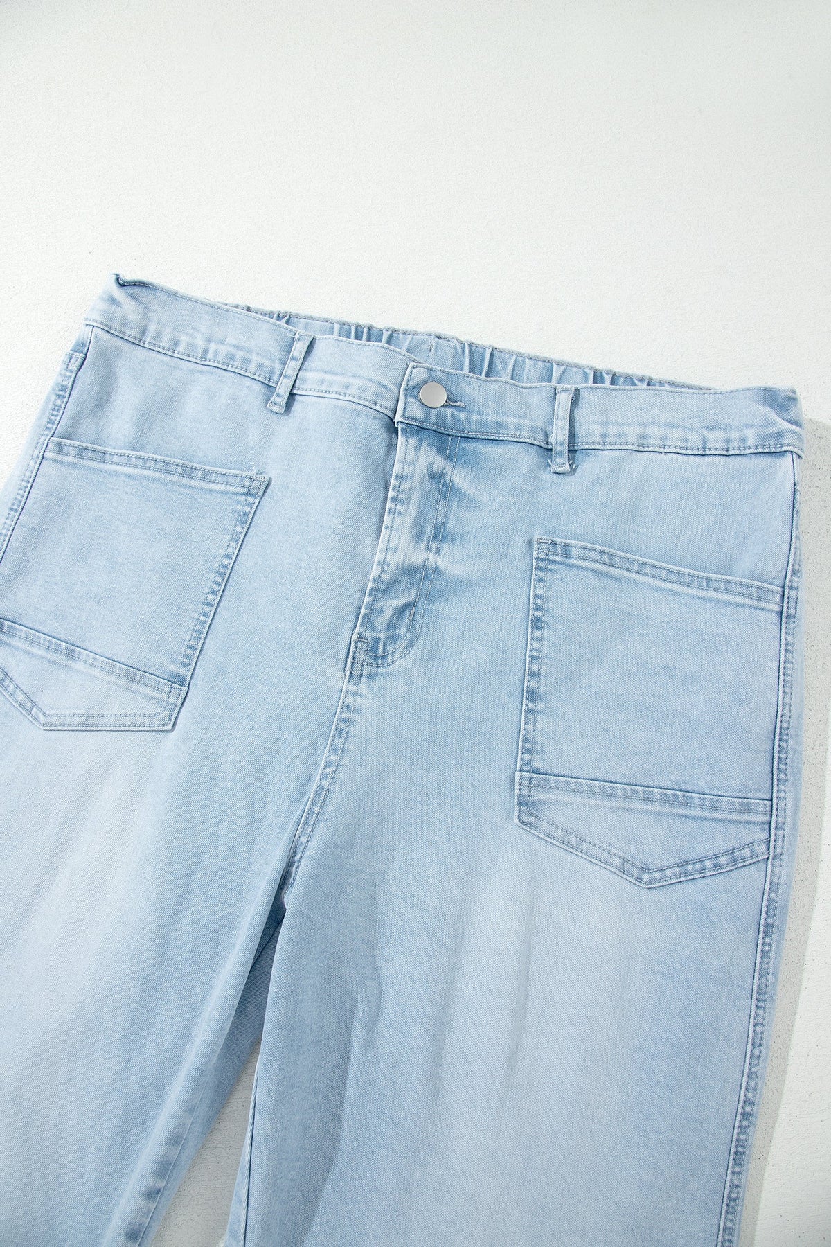 The Haddie Curve Cropped Jeans