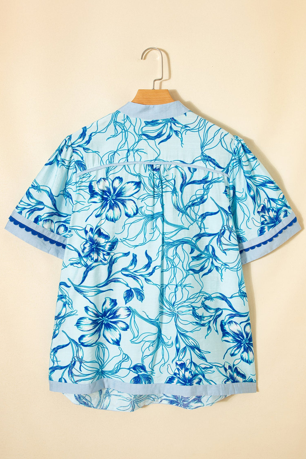 The Ivy Scallop Trim Floral Short Sleeve Blouse