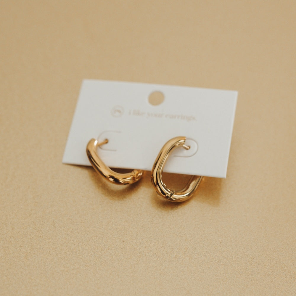 The Flirty Fantasy Oval Hoop Earrings - WATERPROOF