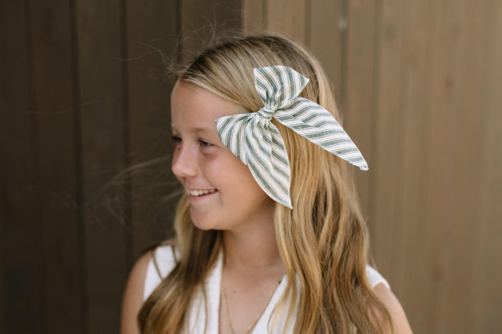 The Juniper Stripe Darling Hair Bow