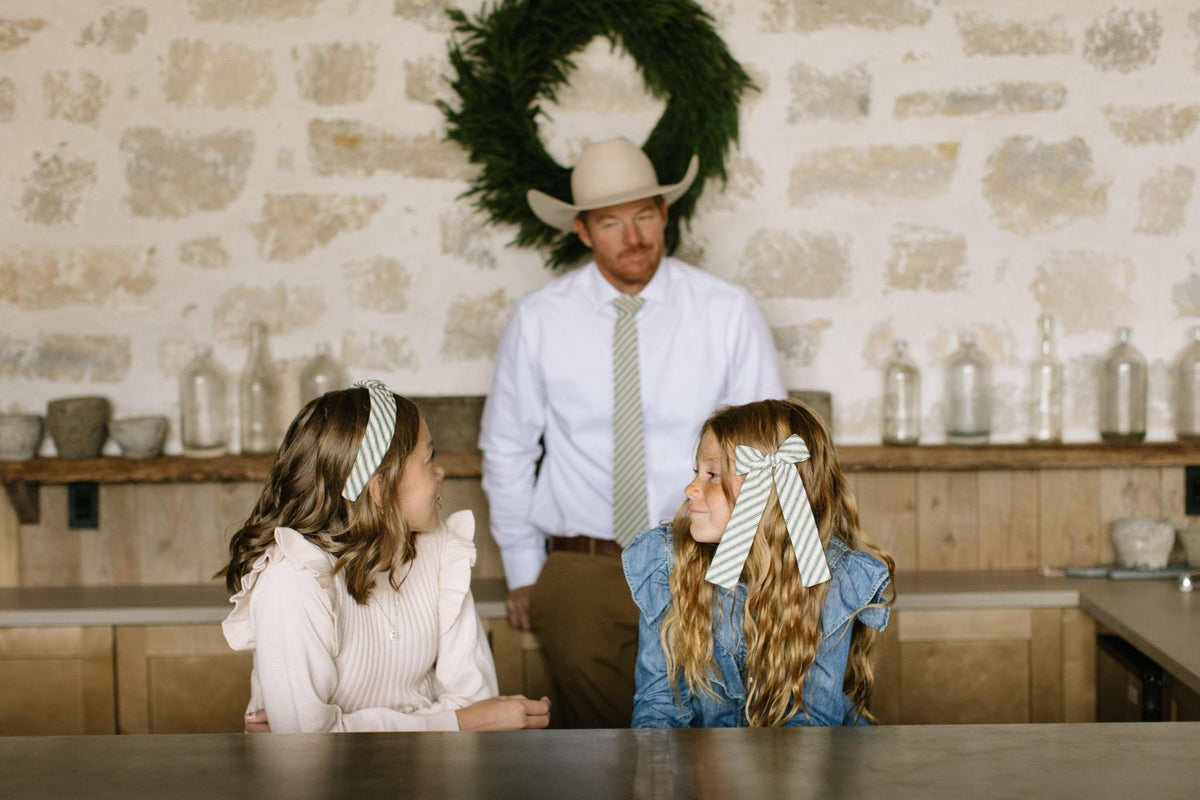 The Juniper Stripe Lady Hair Bow