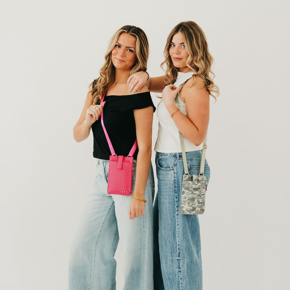 The Nyla Nylon Phone Bag