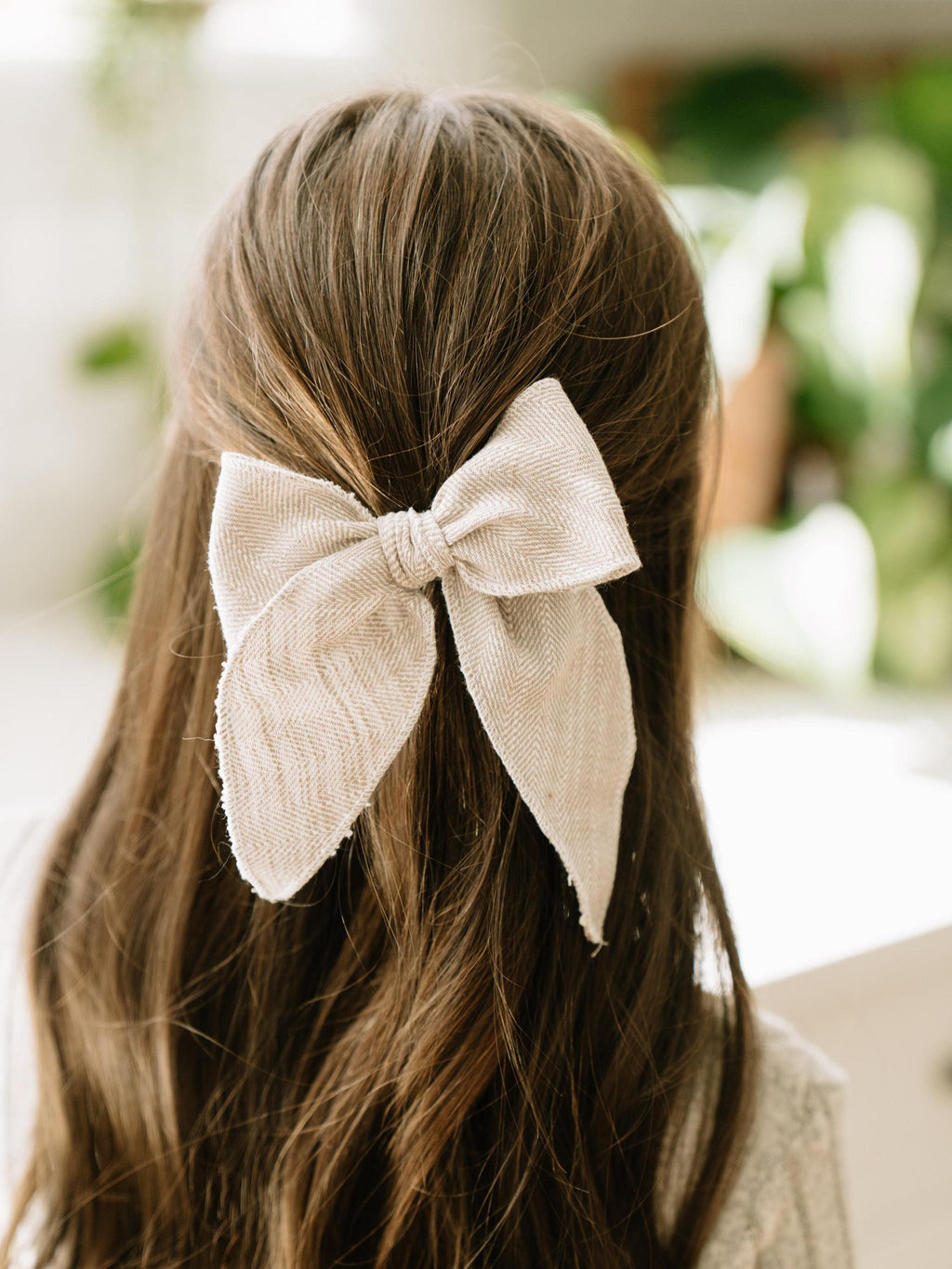 The Parchment Tweed Darling Hair Bow