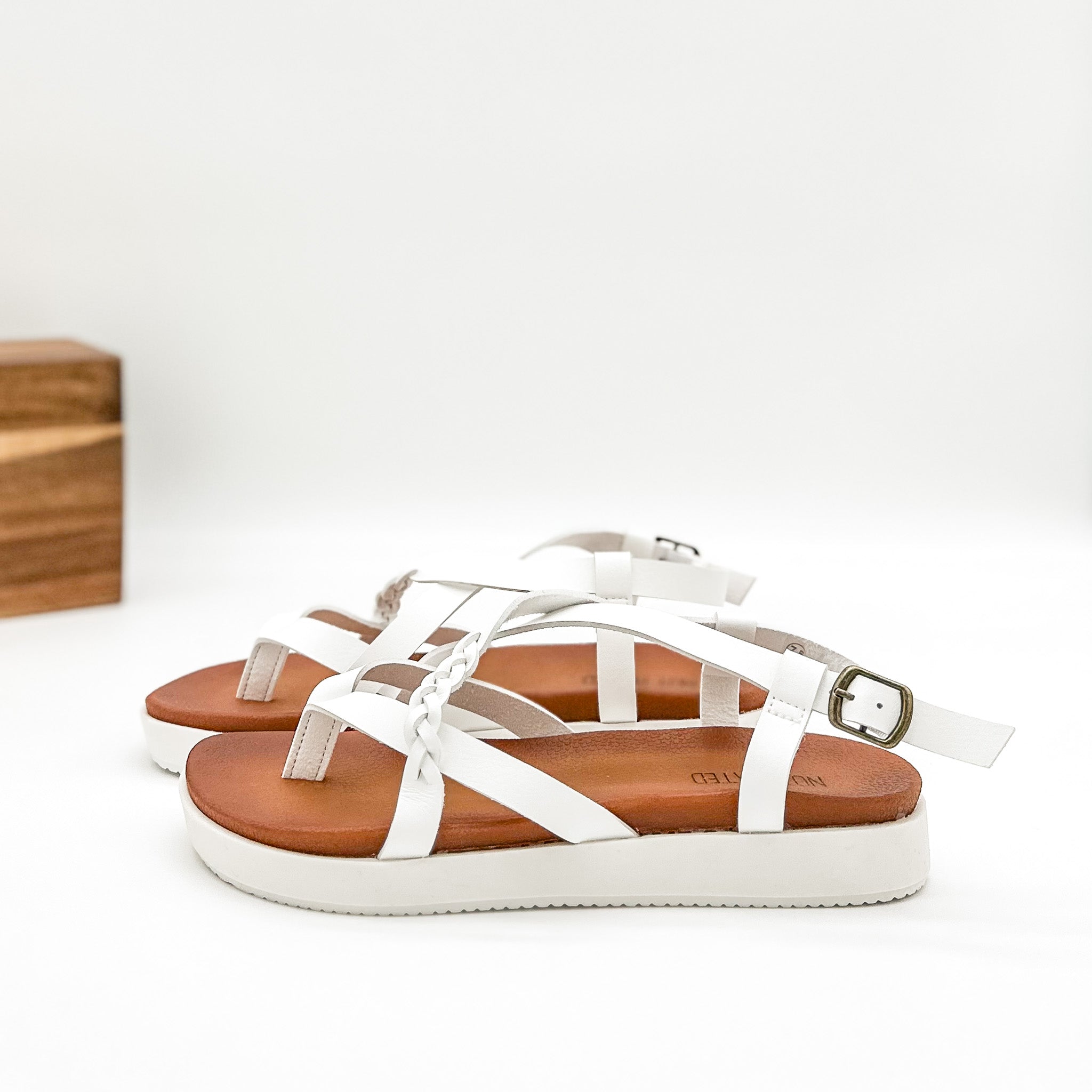 The Addison Sandal in White
