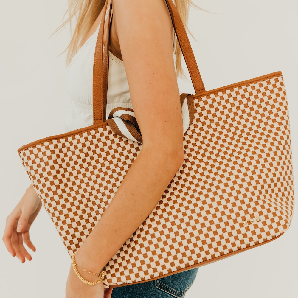 Woven Tylee Organizer Tote Bag