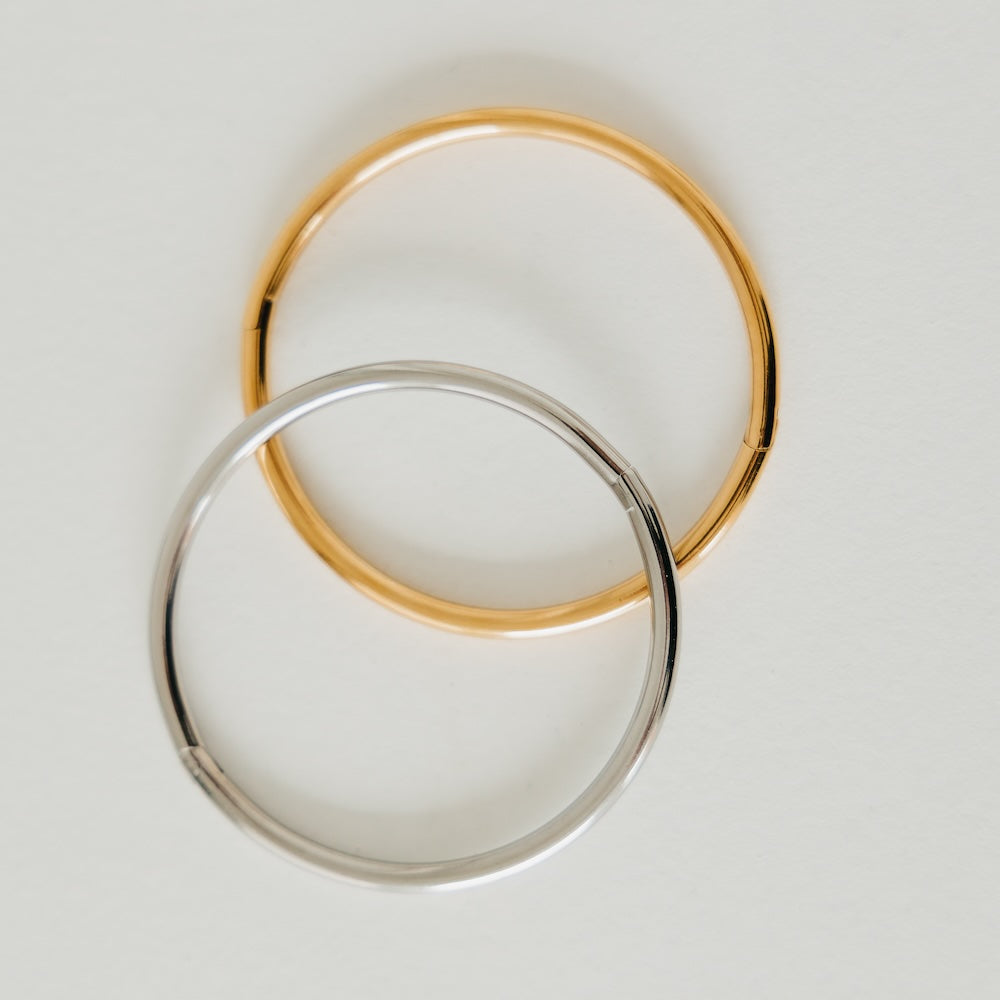 The Timeless Chic Bangle Bracelet - WATERPROOF