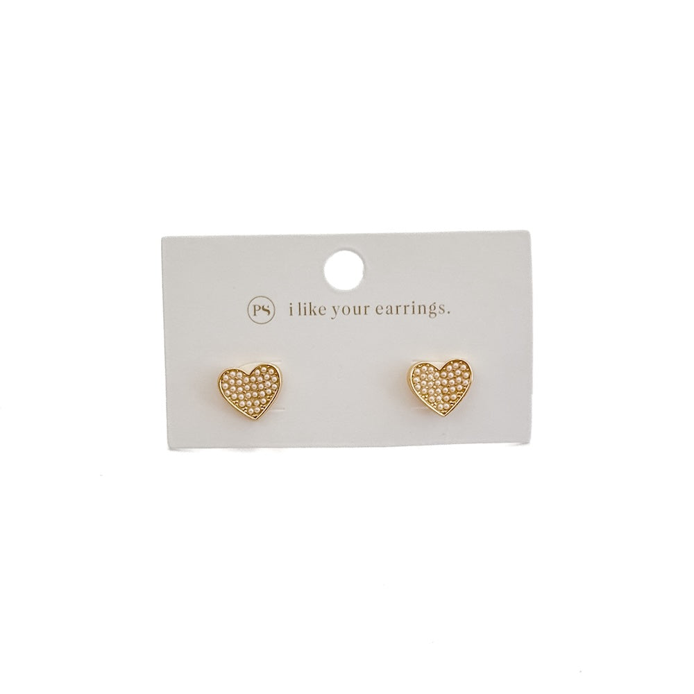 The Heart of Pearls Stud Earrings - WATERPROOF
